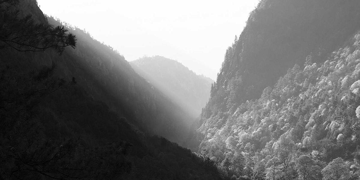 Moderni kerrostalo Helsingissä